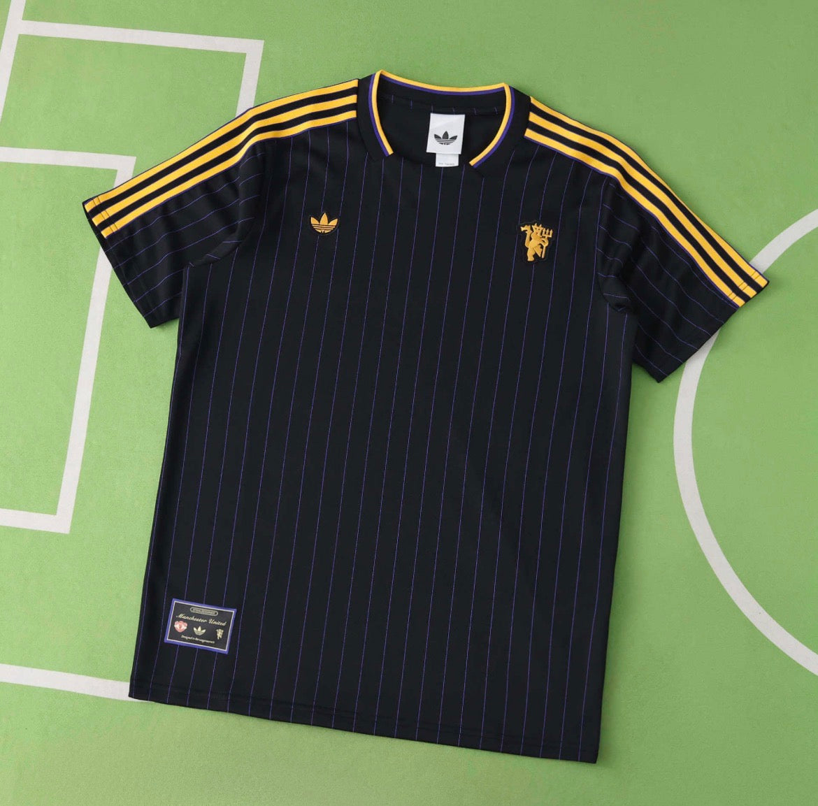 Manchester United - Short Sleeve Jersey