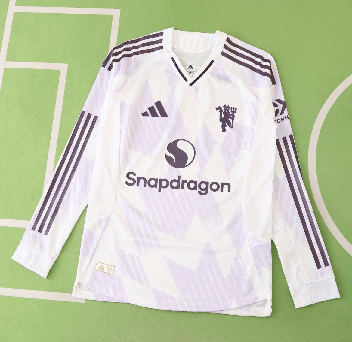 Manchester United - Long Sleeve Jersey