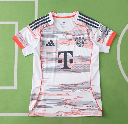 Bayern München - Short Sleeve Jersey