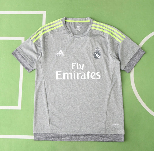 Real Madrid - Retro Short Sleeve Jersey