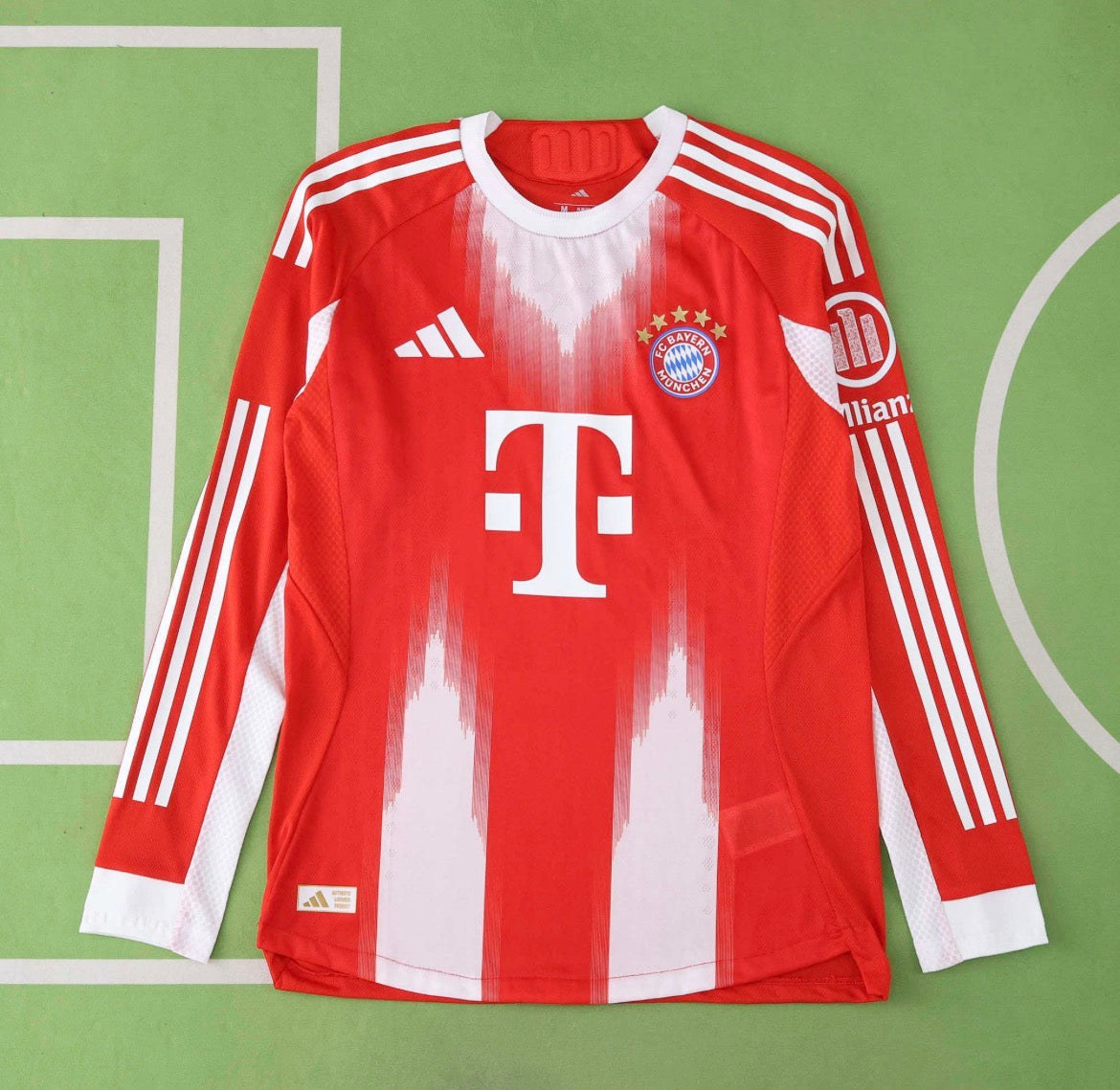 Bayern München - Long Sleeve Jersey